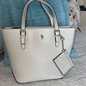 NWOT, Anne Klein purse.